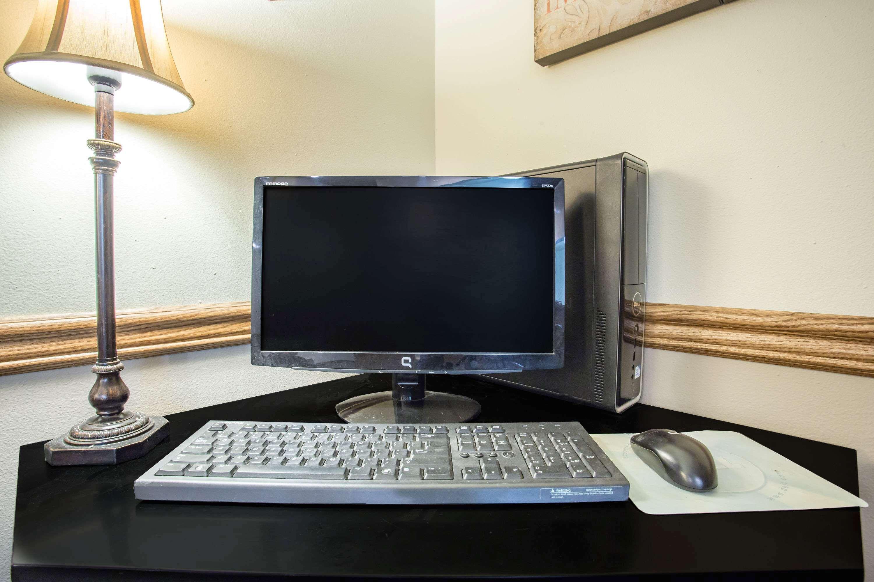 Super 8 By Wyndham Prairie Du Chien Hotel Екстериор снимка
